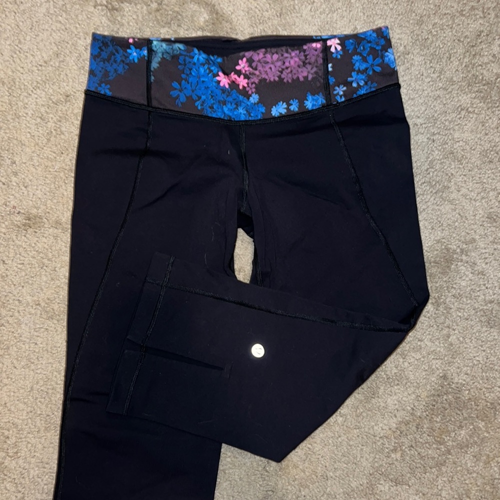 cropped lululemons size 4